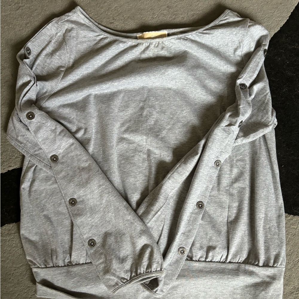 3 fashionable tops Bundled